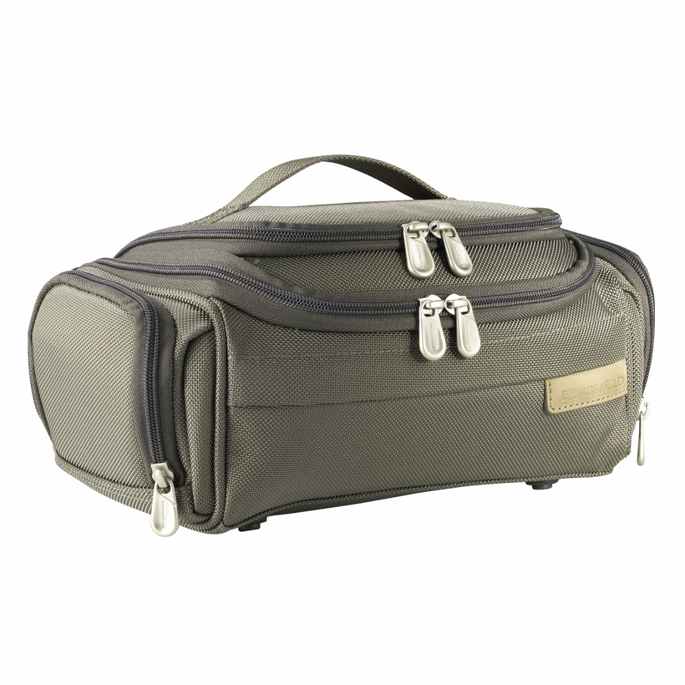 briggs & riley deluxe toiletry kit